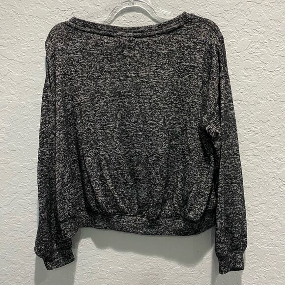 Ivory Ella Crewneck Sweater Top Size Small - Picture 5 of 9